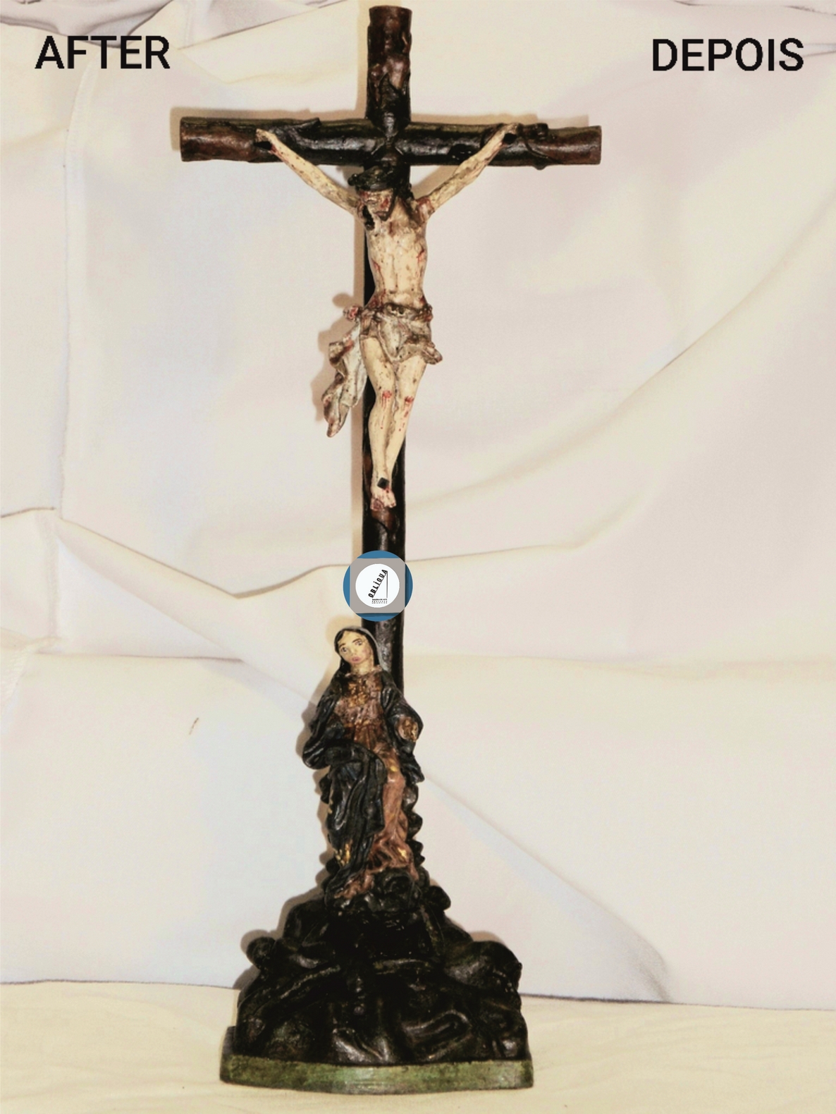 crucifixo com cristo policromado1.2C.jpg